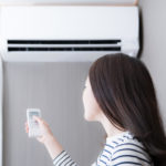 在宅ワークの最適なエアコン設定温度は？暑い夏、何度に設定していますか？